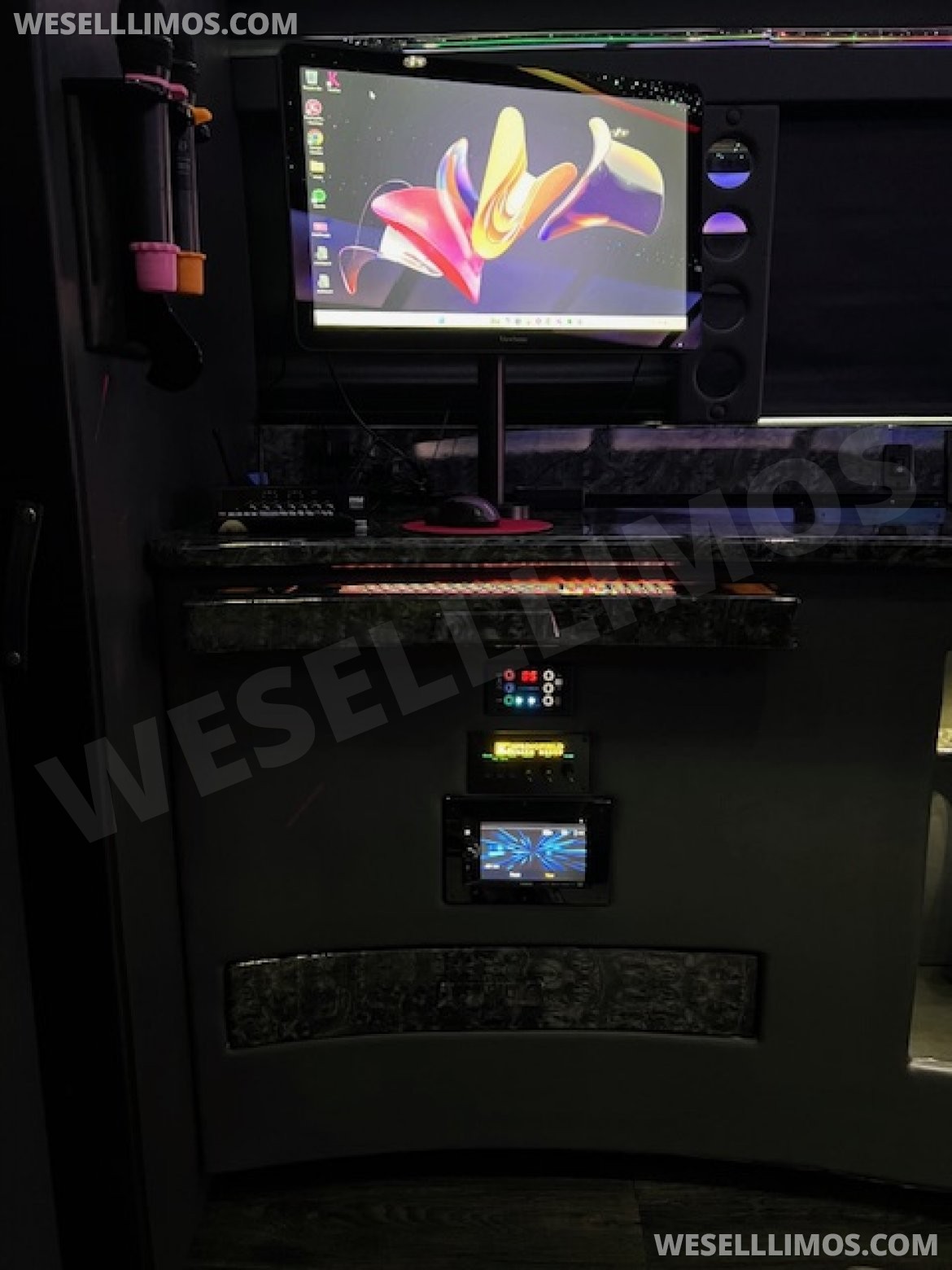 Photo of Limo Bus for sale: 2017 Ford E-450 28&quot;