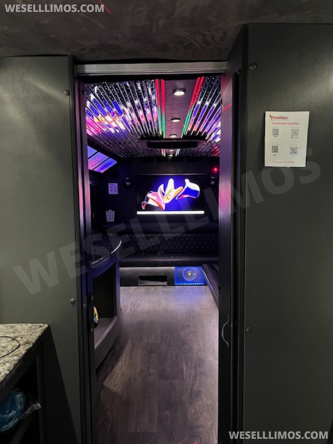 Photo of Limo Bus for sale: 2017 Ford E-450 28&quot;