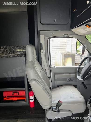 2017 Ford E-450 Karaoke Bus