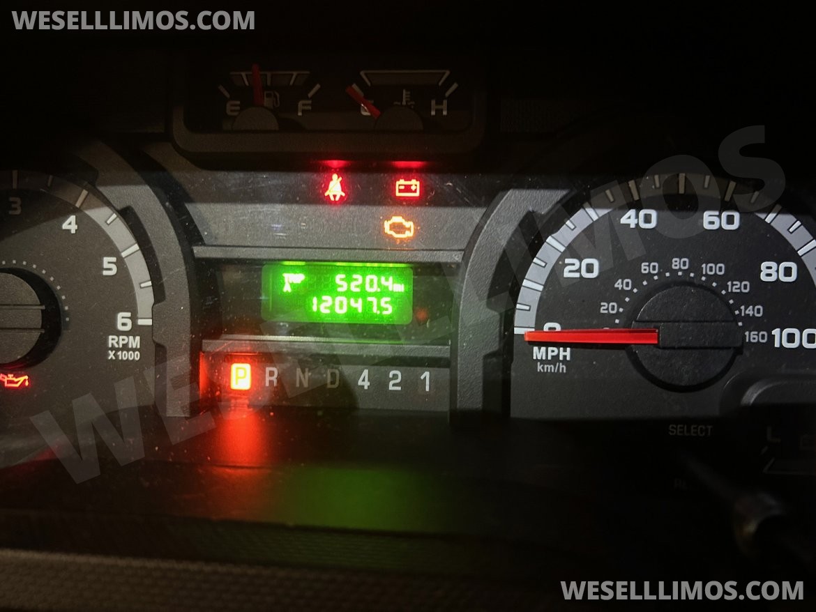 Photo of Limo Bus for sale: 2017 Ford E-450 28&quot;