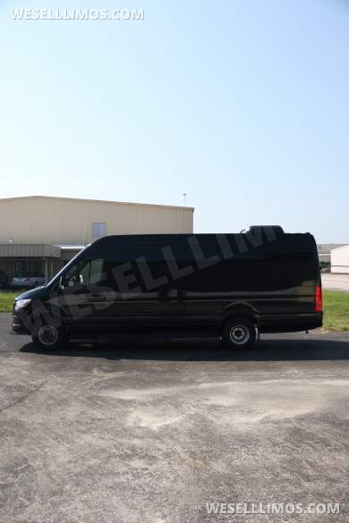 Perfect Condition - 2025 Mercedes-Benz Sprinter 3500 Sprinter 170" EXT