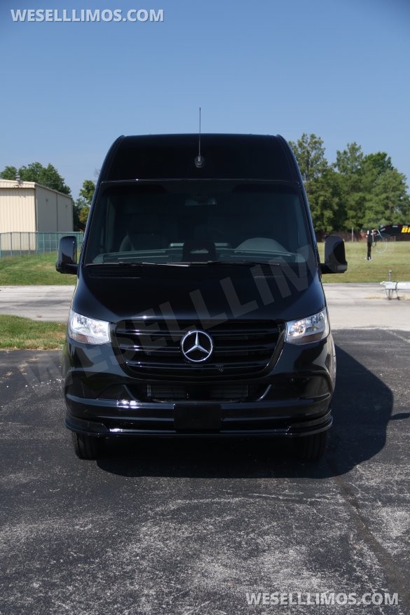 Perfect Condition - 2025 Mercedes-Benz Sprinter 3500 Sprinter 170" EXT