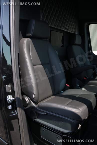 Perfect Condition - 2025 Mercedes-Benz Sprinter 3500 Sprinter 170" EXT