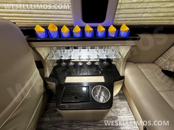 2019 Midwest Automotive Designs Mercedes-Benz 3500 J-Club Business Class Sprinter