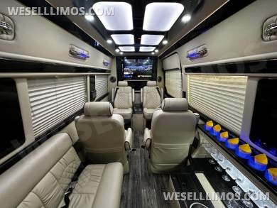 2019 Midwest Automotive Designs Mercedes-Benz 3500 J-Club Business Class Sprinter