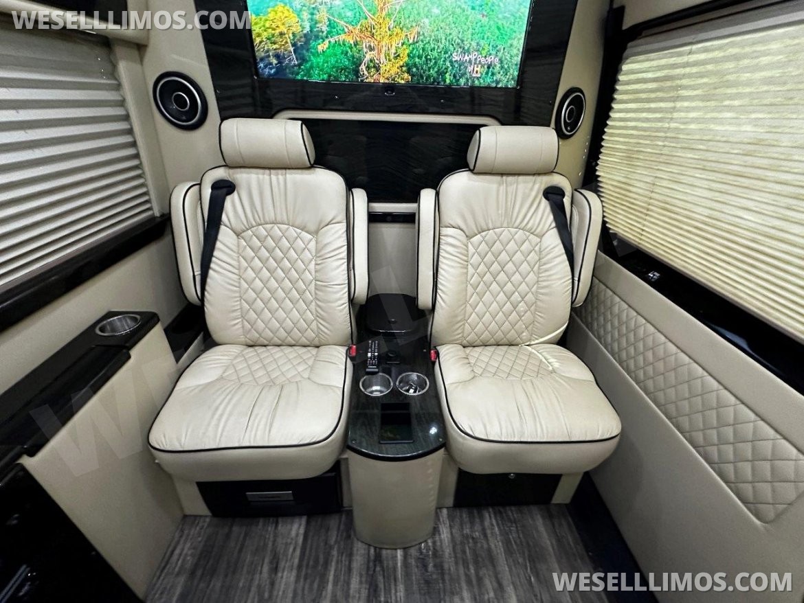 Photo of Sprinter for sale: 2019 Mercedes-Benz 3500 J-Club Business Class Sprinter by Midwest Automotive Designs