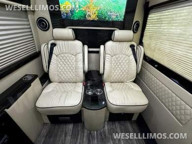 2019 Midwest Automotive Designs Mercedes-Benz 3500 J-Club Business Class Sprinter