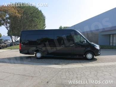 2019 Midwest Automotive Designs Mercedes-Benz 3500 J-Club Business Class Sprinter