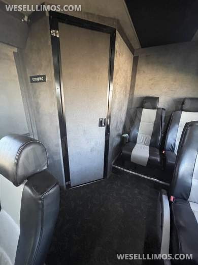 2012 Freightliner Glaval Bus SYNERGY Motorcoach