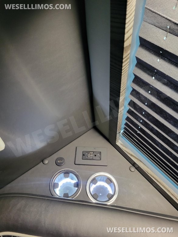 2021 Westwind Coachworks Mercedes-Benz Sprinter 3500 Business Class Sprinter