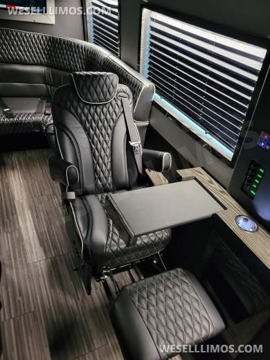2021 Westwind Coachworks Mercedes-Benz Sprinter 3500 Business Class Sprinter