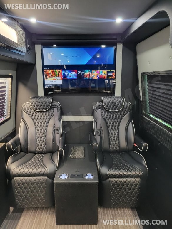2021 Westwind Coachworks Mercedes-Benz Sprinter 3500 Business Class Sprinter
