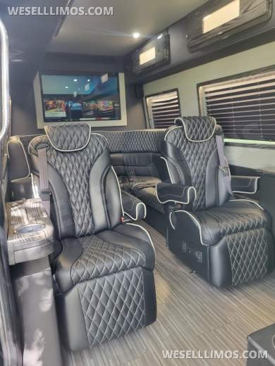 2021 Westwind Coachworks Mercedes-Benz Sprinter 3500 Business Class Sprinter