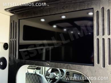 2019 Midwest Automotive Mercedes-Benz Sprinter Luxe Cruiser - 10 PASSENGER - Rear Bath