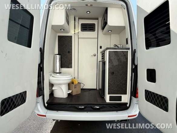 2019 Midwest Automotive Mercedes-Benz Sprinter Luxe Cruiser - 10 PASSENGER - Rear Bath