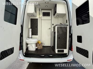 2019 Midwest Automotive Mercedes-Benz Sprinter Luxe Cruiser - 10 PASSENGER - Rear Bath