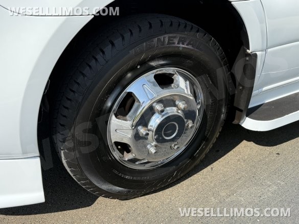 2019 Midwest Automotive Mercedes-Benz Sprinter Luxe Cruiser - 10 PASSENGER - Rear Bath