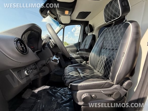 2019 Midwest Automotive Mercedes-Benz Sprinter Luxe Cruiser - 10 PASSENGER - Rear Bath