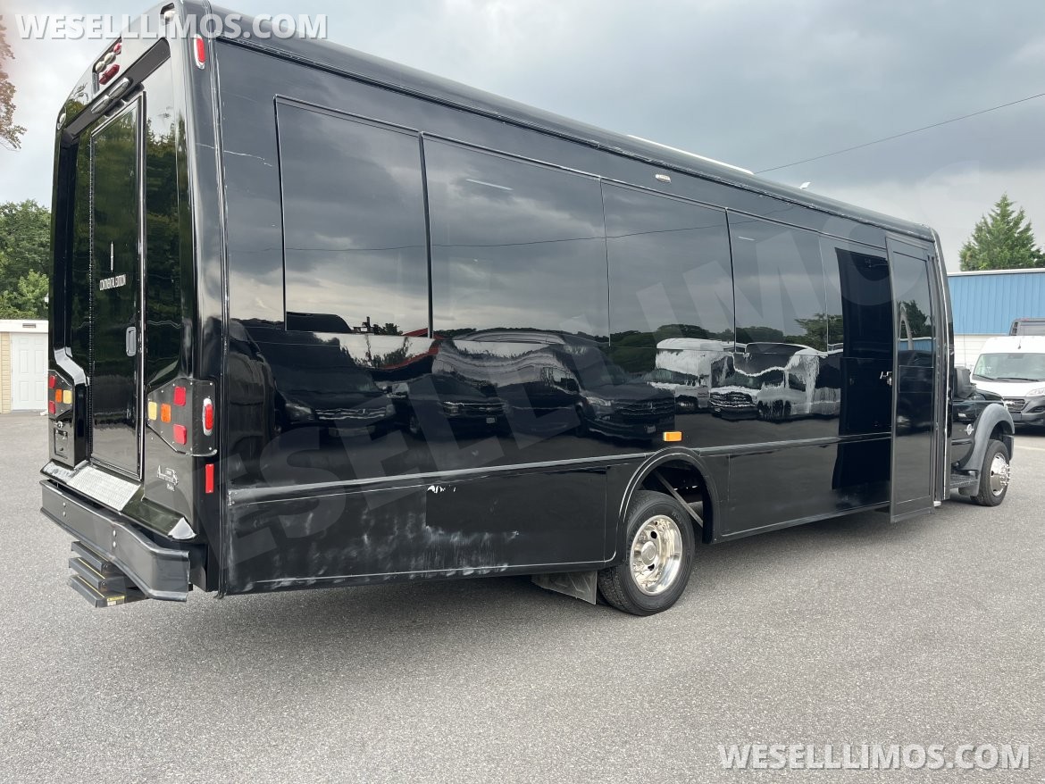 Photo of Limo Bus for sale: 2016 Ford Ford F 550 by Ameritrans