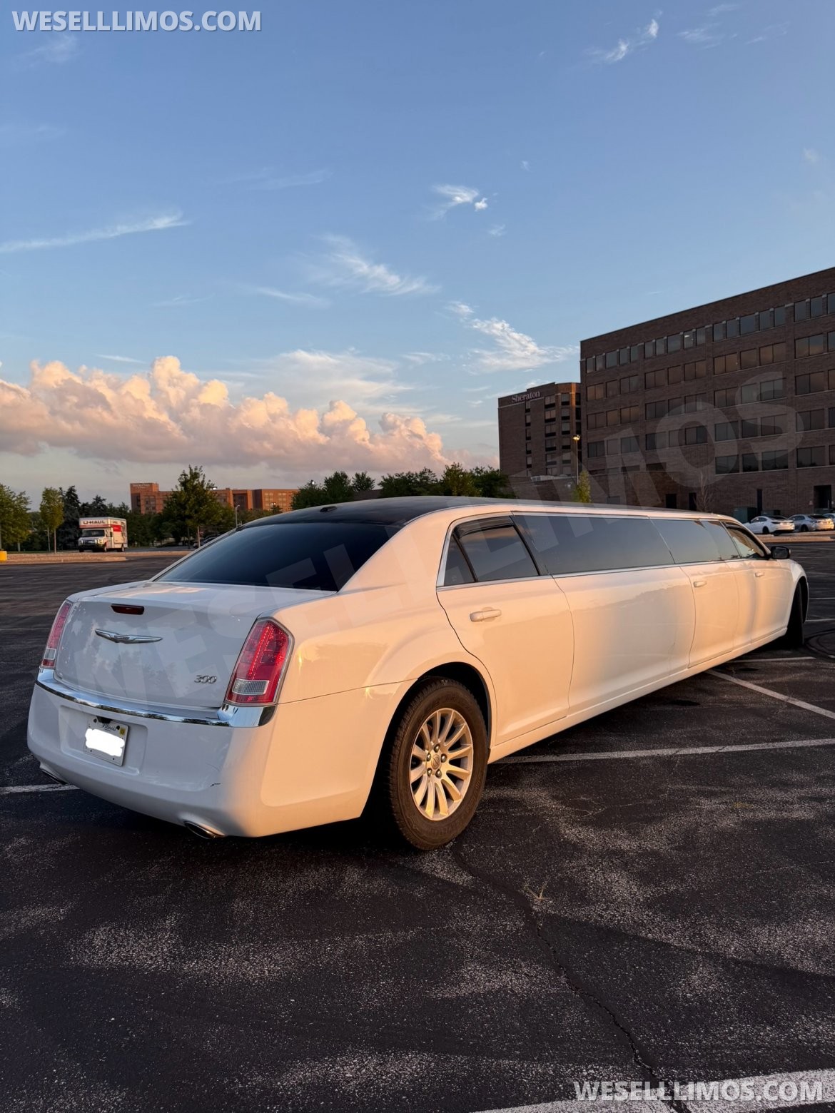 Photo of Limousine for sale: 2014 Chrysler 300 140&quot;
