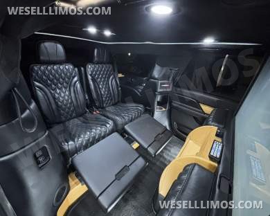 2018 LCW Lincoln Navigator L CEO SUV Mobile Office
