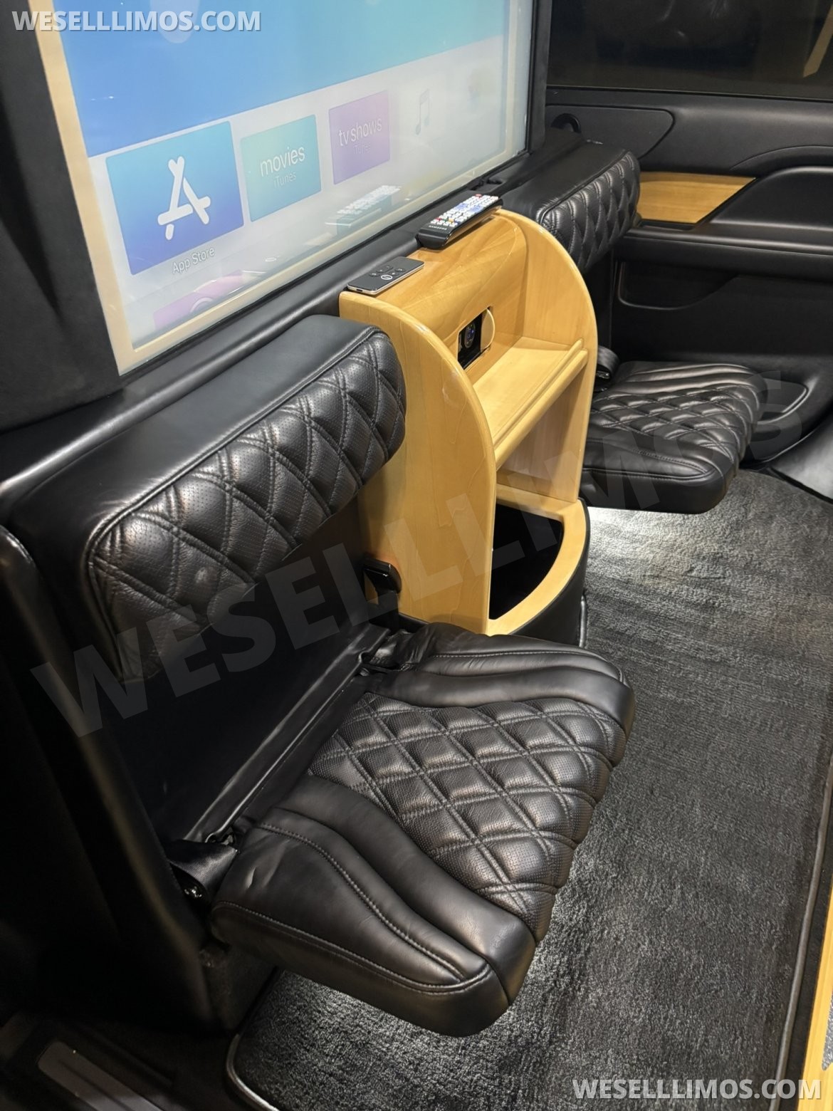 Photo of CEO SUV Mobile Office for sale: 2018 Lincoln Navigator L 221&quot; by LCW