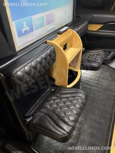 2018 LCW Lincoln Navigator L CEO SUV Mobile Office