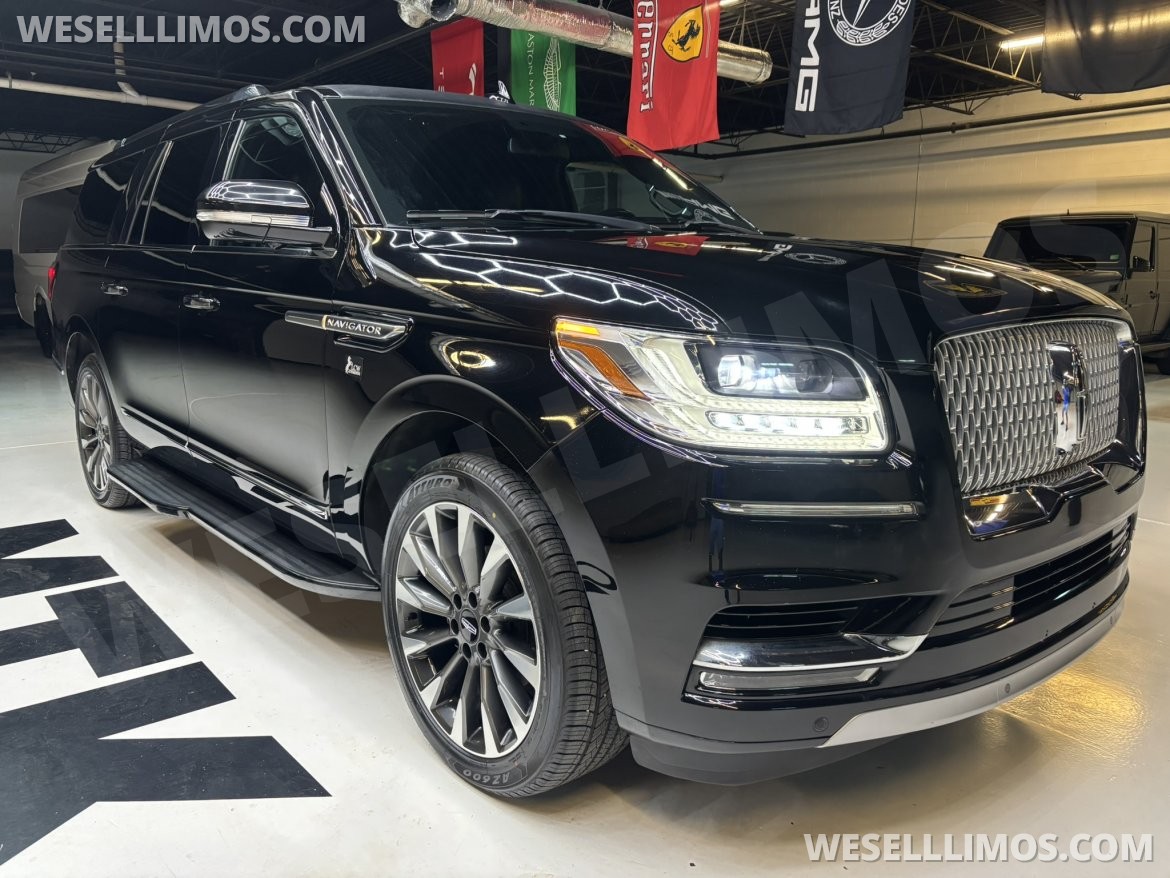 Photo of CEO SUV Mobile Office for sale: 2018 Lincoln Navigator L 221&quot; by LCW