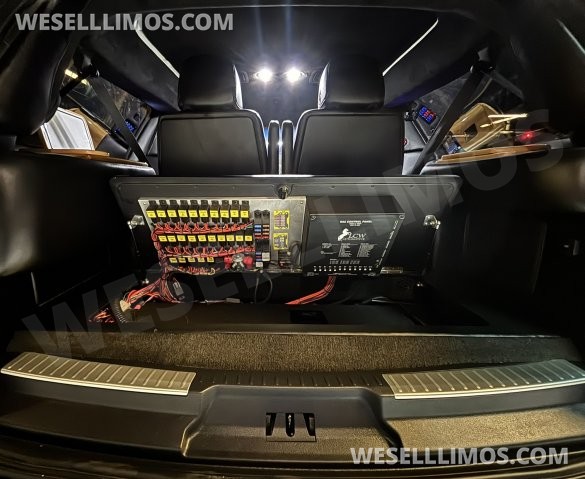 2018 LCW Lincoln Navigator L CEO SUV Mobile Office