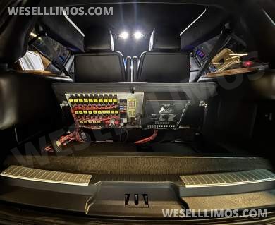 2018 LCW Lincoln Navigator L CEO SUV Mobile Office