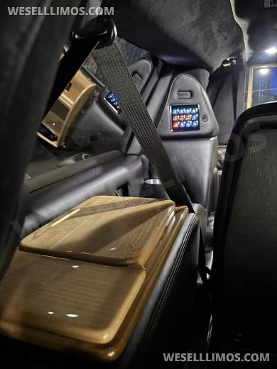 2018 LCW Lincoln Navigator L CEO SUV Mobile Office
