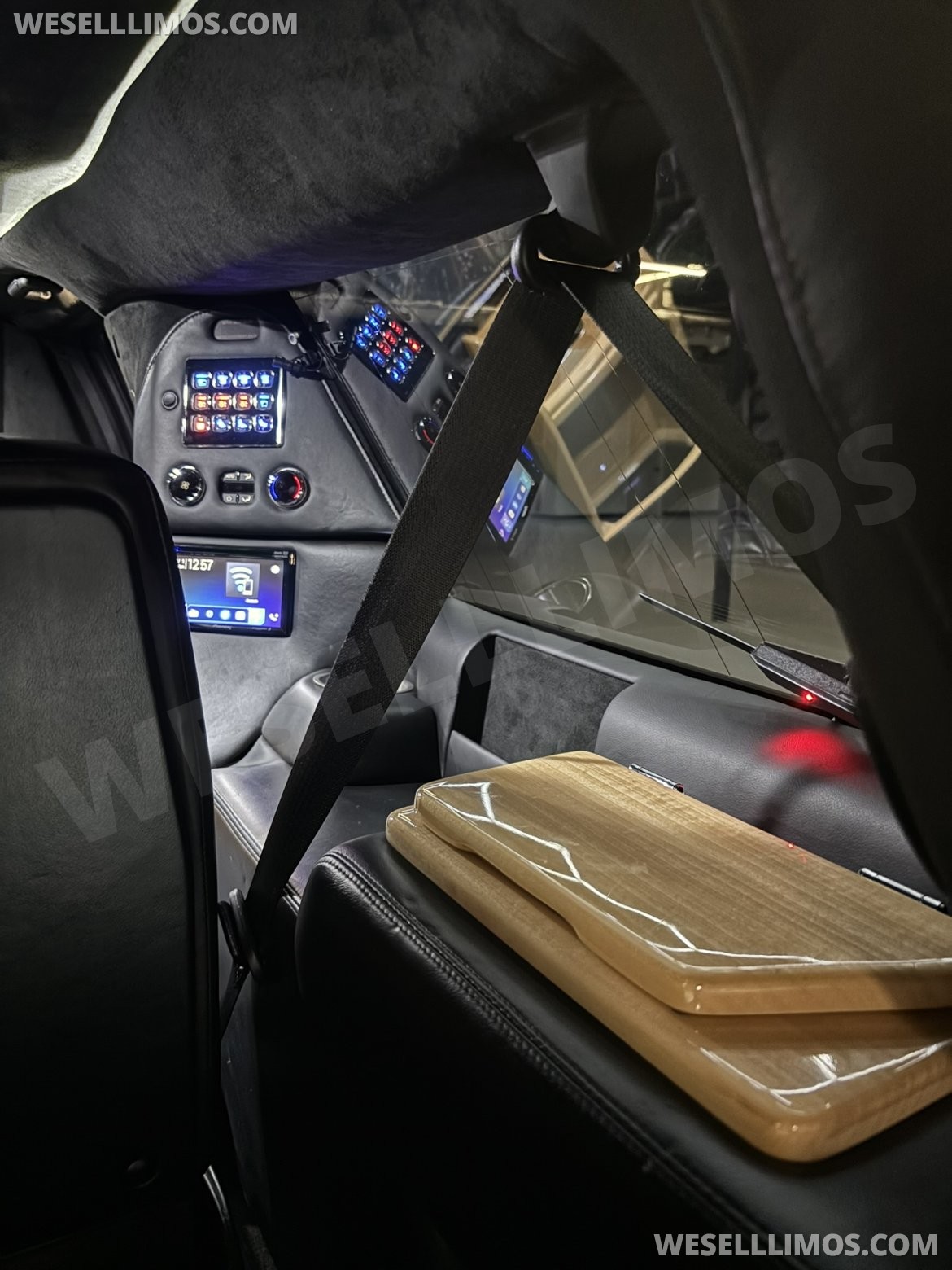 Photo of CEO SUV Mobile Office for sale: 2018 Lincoln Navigator L 221&quot; by LCW