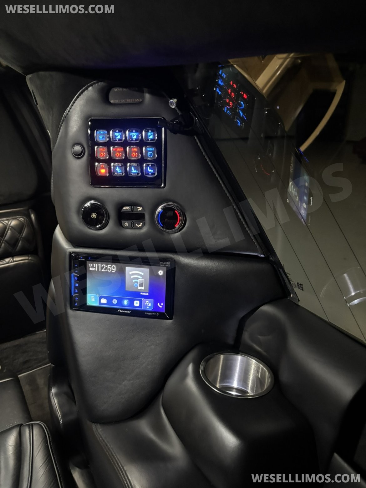 Photo of CEO SUV Mobile Office for sale: 2018 Lincoln Navigator L 221&quot; by LCW