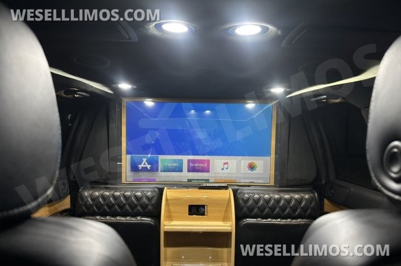 2018 LCW Lincoln Navigator L CEO SUV Mobile Office