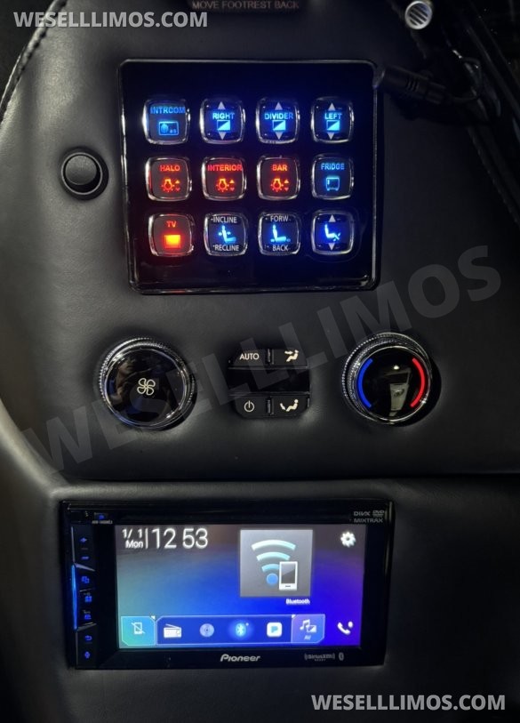 2018 LCW Lincoln Navigator L CEO SUV Mobile Office