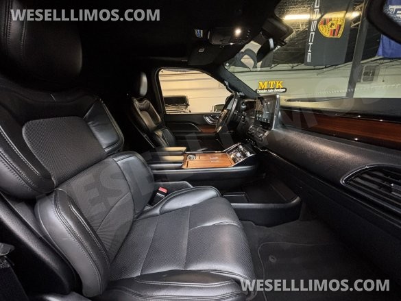 2018 LCW Lincoln Navigator L CEO SUV Mobile Office