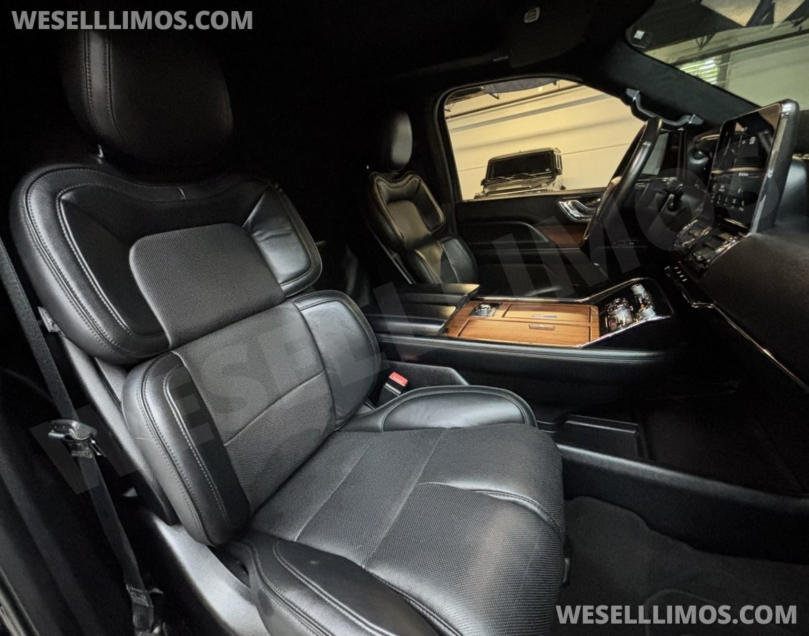 Photo of CEO SUV Mobile Office for sale: 2018 Lincoln Navigator L 221&quot; by LCW