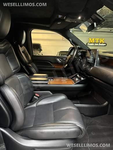 2018 LCW Lincoln Navigator L CEO SUV Mobile Office