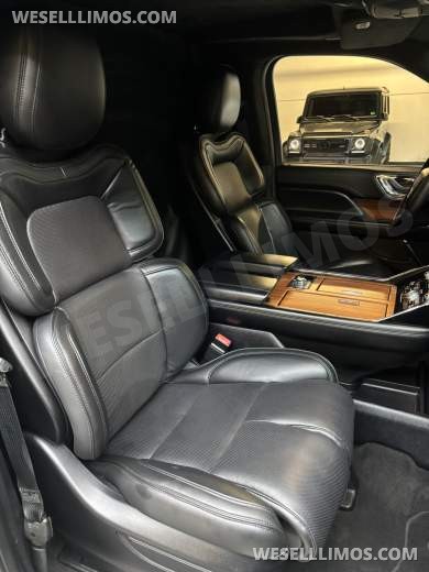 2018 LCW Lincoln Navigator L CEO SUV Mobile Office