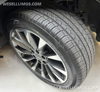 2018 LCW Lincoln Navigator L CEO SUV Mobile Office