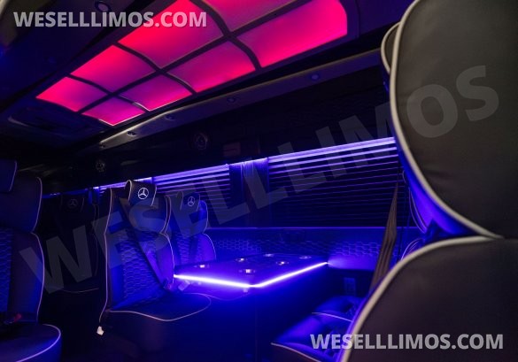 2025 Westwind Coachworks Mercedes-Benz Sprinter 3500 Limousne Limousine