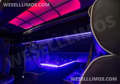 2025 Westwind Coachworks Mercedes-Benz Sprinter 3500 Limousne Limousine