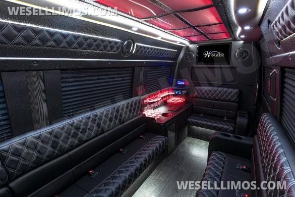 2025 Westwind Coachworks Mercedes-Benz Sprinter 3500 Limousne Limousine