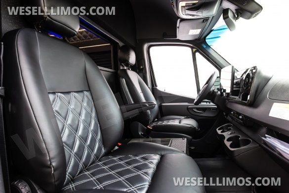 2025 Westwind Coachworks Mercedes-Benz Sprinter 3500 Limousne Limousine