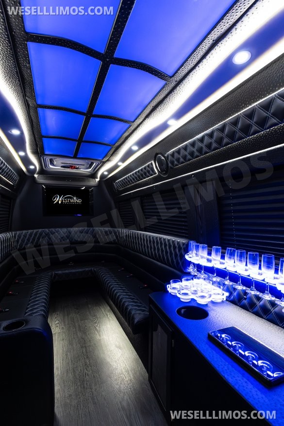2025 Westwind Coachworks Mercedes-Benz Sprinter 3500 Limousne Limousine