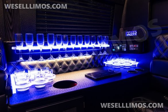 2025 Westwind Coachworks Mercedes-Benz Sprinter 3500 Limousne Limousine