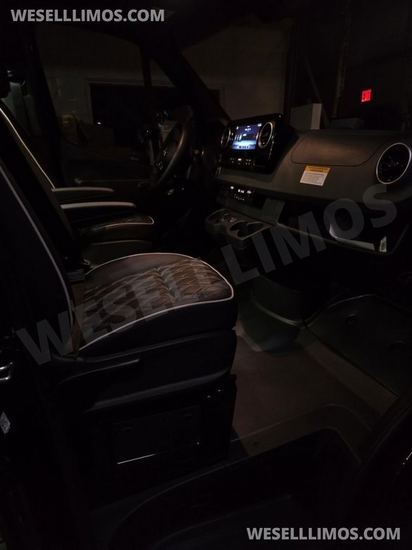 2025 Global Motor Coach Mercedes-Benz Sprinter Executive Shuttle Sprinter