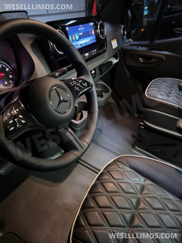2025 Global Motor Coach Mercedes-Benz Sprinter Executive Shuttle Sprinter