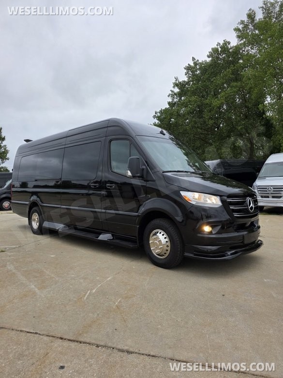 2025 Global Motor Coach Mercedes-Benz Sprinter Executive Shuttle Sprinter