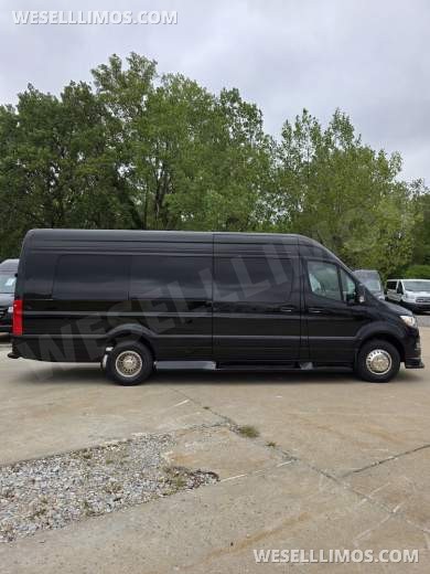2025 Global Motor Coach Mercedes-Benz Sprinter Executive Shuttle Sprinter